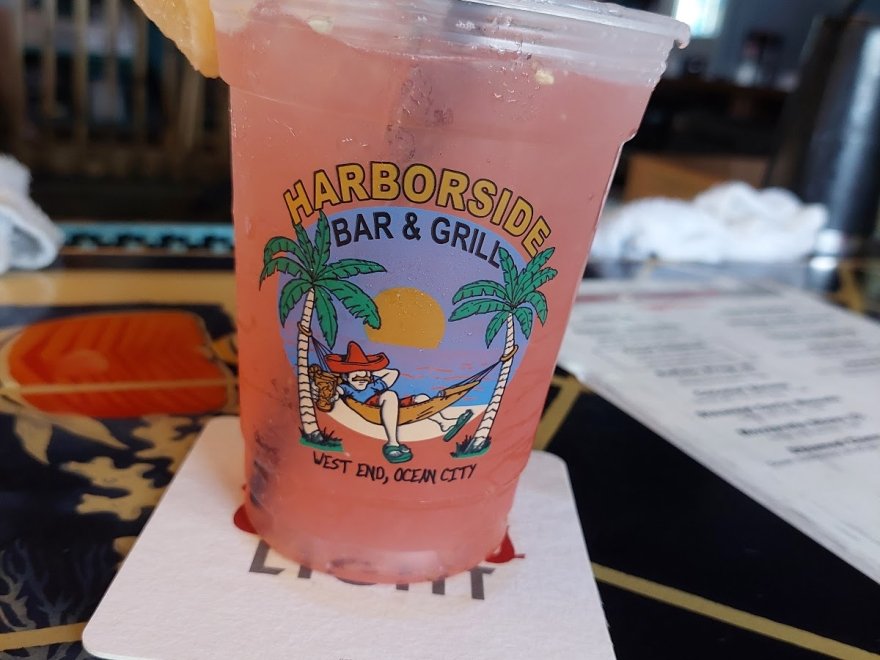 Harborside Bar & Grill